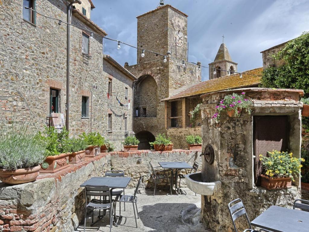 Ferienwohnung Trilocale Con Balcone Nel Centro Storico Castiglione D. Pescaia Castiglione della Pescaia Exterior foto